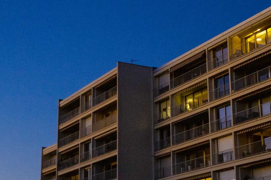 Sample photo: an apartment building