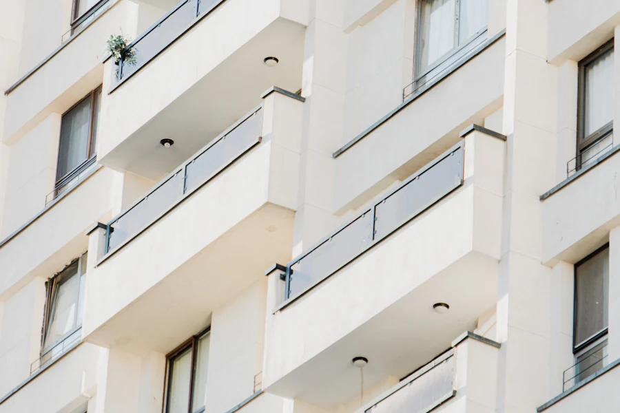 Sample photo: an apartment building